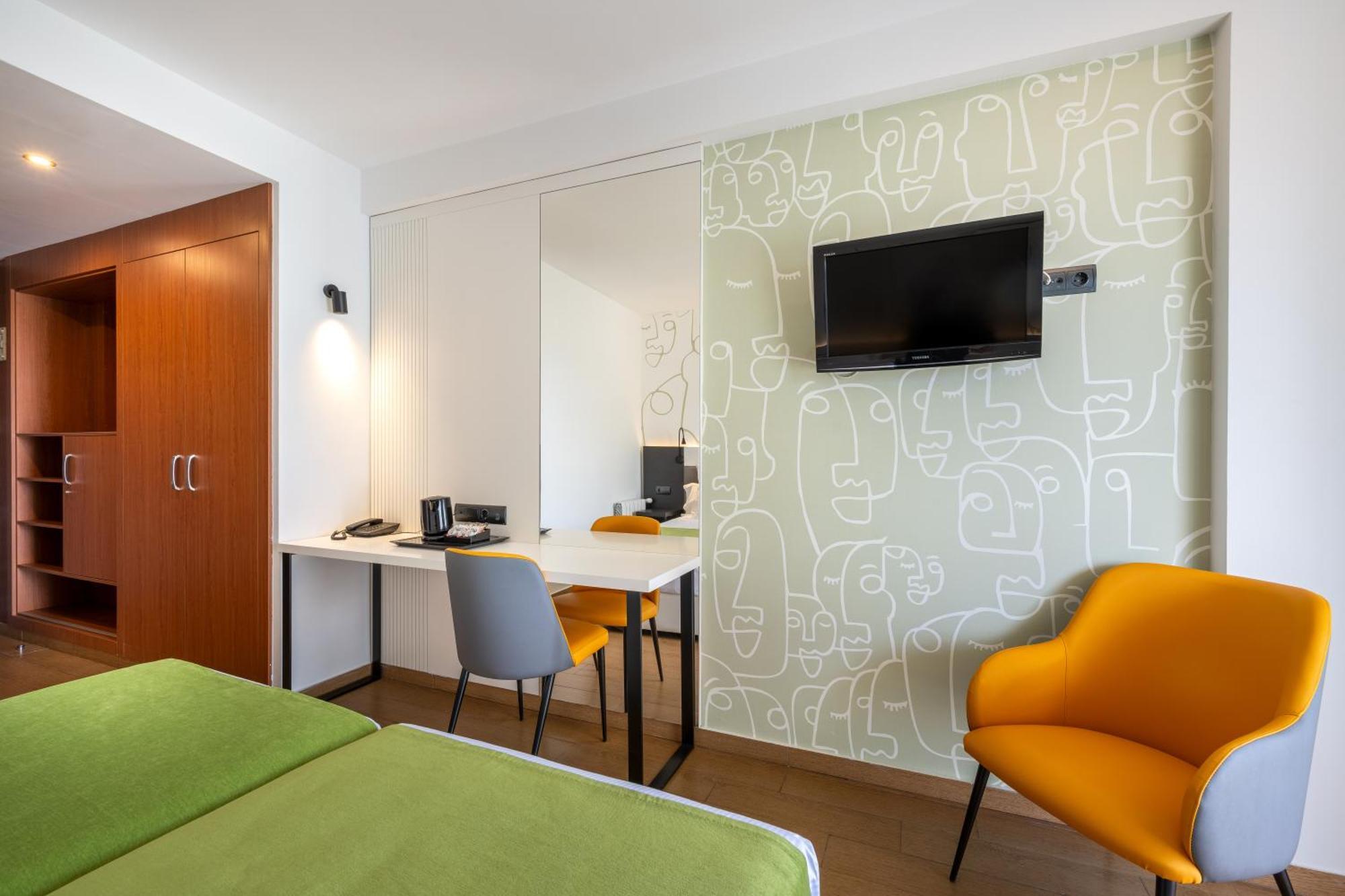 Climia Plaza Hotel